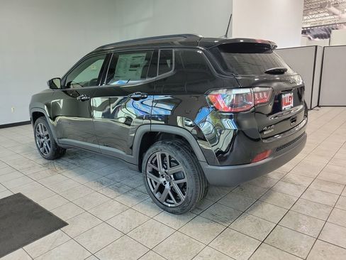 New 2026 Jeep Compass Limited image 4