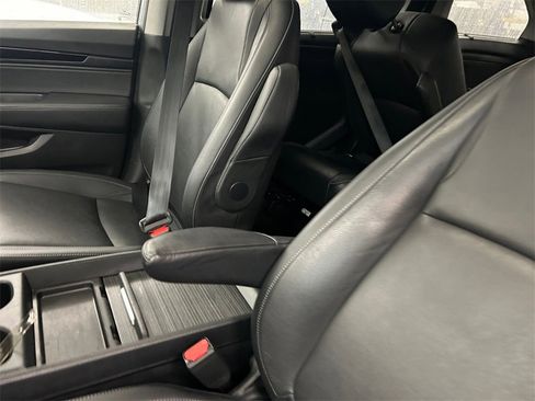 Used 2023 Honda Odyssey Touring image 33