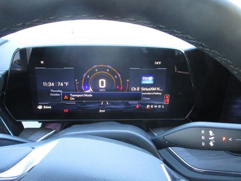 New 2026 Chevrolet Suburban LS image 16