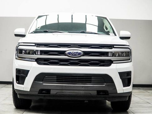 Used 2022 Ford Expedition Max XLT image 7