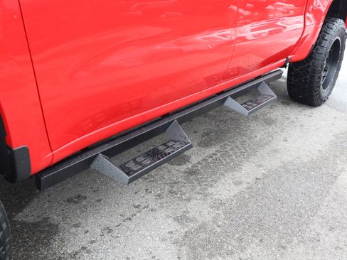 Used 2020 Chevrolet Silverado 1500 Custom w/ Custom Value Package image 13