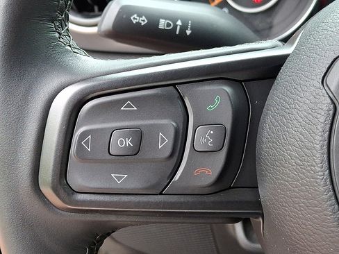 Used 2023 Jeep Wrangler Unlimited Sport AWD/4WD image 21
