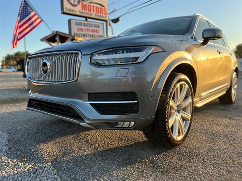 Used 2016 Volvo XC90 T6 Inscription w/ Vision Package image 9
