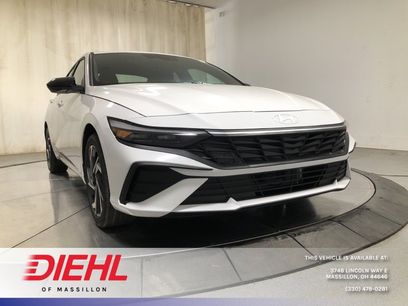 New 2025 Hyundai Elantra SEL