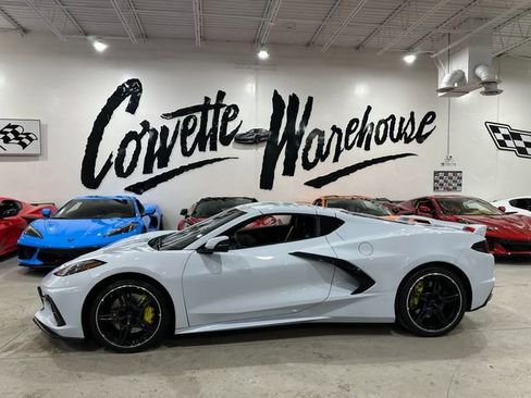 Used 2021 Chevrolet Corvette Stingray Premium Cpe w/ Z51 Performance Package image 30