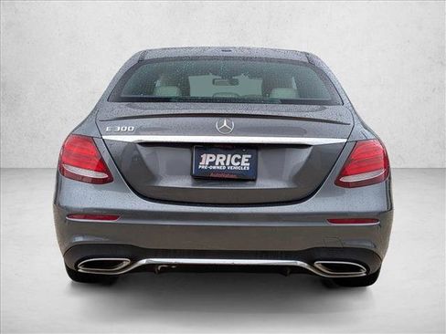 Used 2018 Mercedes-Benz E 300 image 7