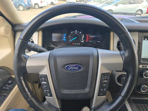 Used 2016 Ford Expedition EL Limited w/ Equipment Group 301A AWD/4WD image 25