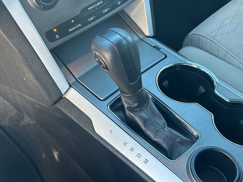 Used 2015 Ford Explorer FWD image 30