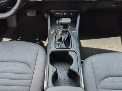 Used 2025 Kia K4 EX FWD image 21