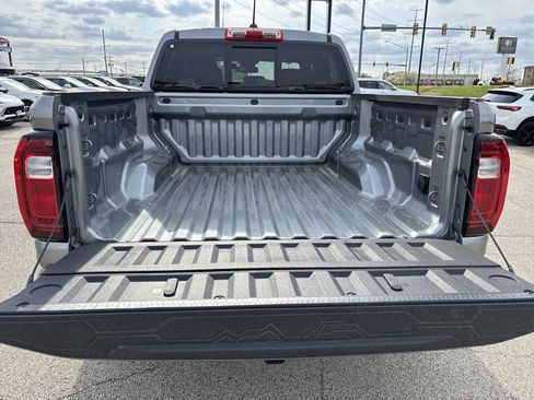 New 2026 GMC Canyon AT4 AWD/4WD image 27