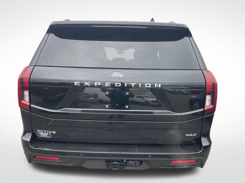 Certified 2025 Ford Expedition Max Active AWD/4WD image 4