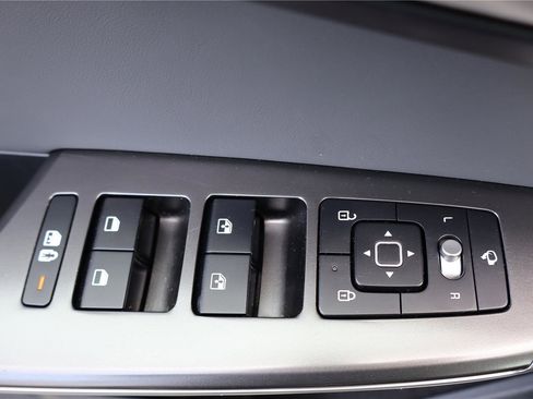 Certified 2023 Kia EV6 Wind image 14