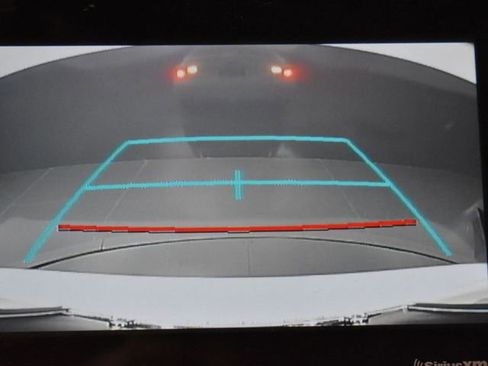 Used 2021 Toyota Camry SE image 22