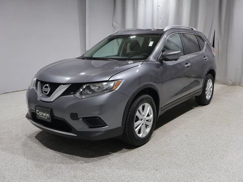 Used 2016 Nissan Rogue SV w/ SV Premium Package AWD/4WD image 8