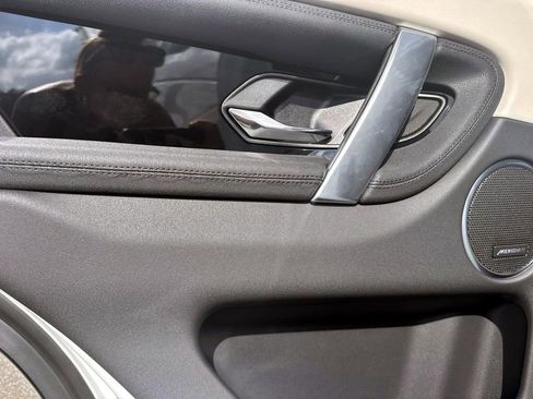 New 2025 Land Rover Discovery Sport S image 11