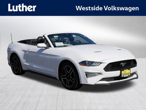 Used 2023 Ford Mustang Premium image 1