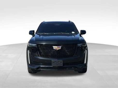 Used 2022 Cadillac Escalade ESV Sport Platinum image 8