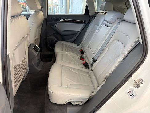 Used 2017 Audi Q5 2.0T Premium Plus w/ Technology Package AWD/4WD image 15