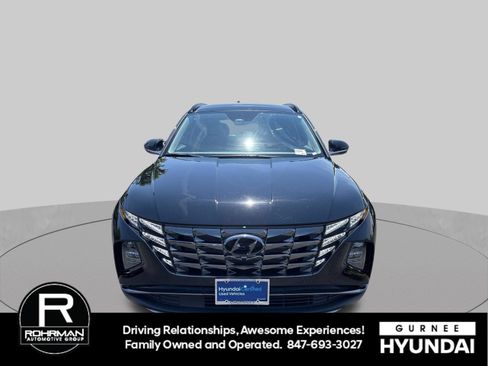 Certified 2024 Hyundai Tucson Limited AWD/4WD image 3