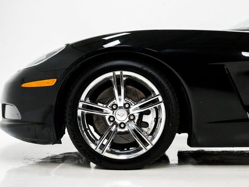 Used 2008 Chevrolet Corvette Convertible w/ Preferred Equipment Group image 22