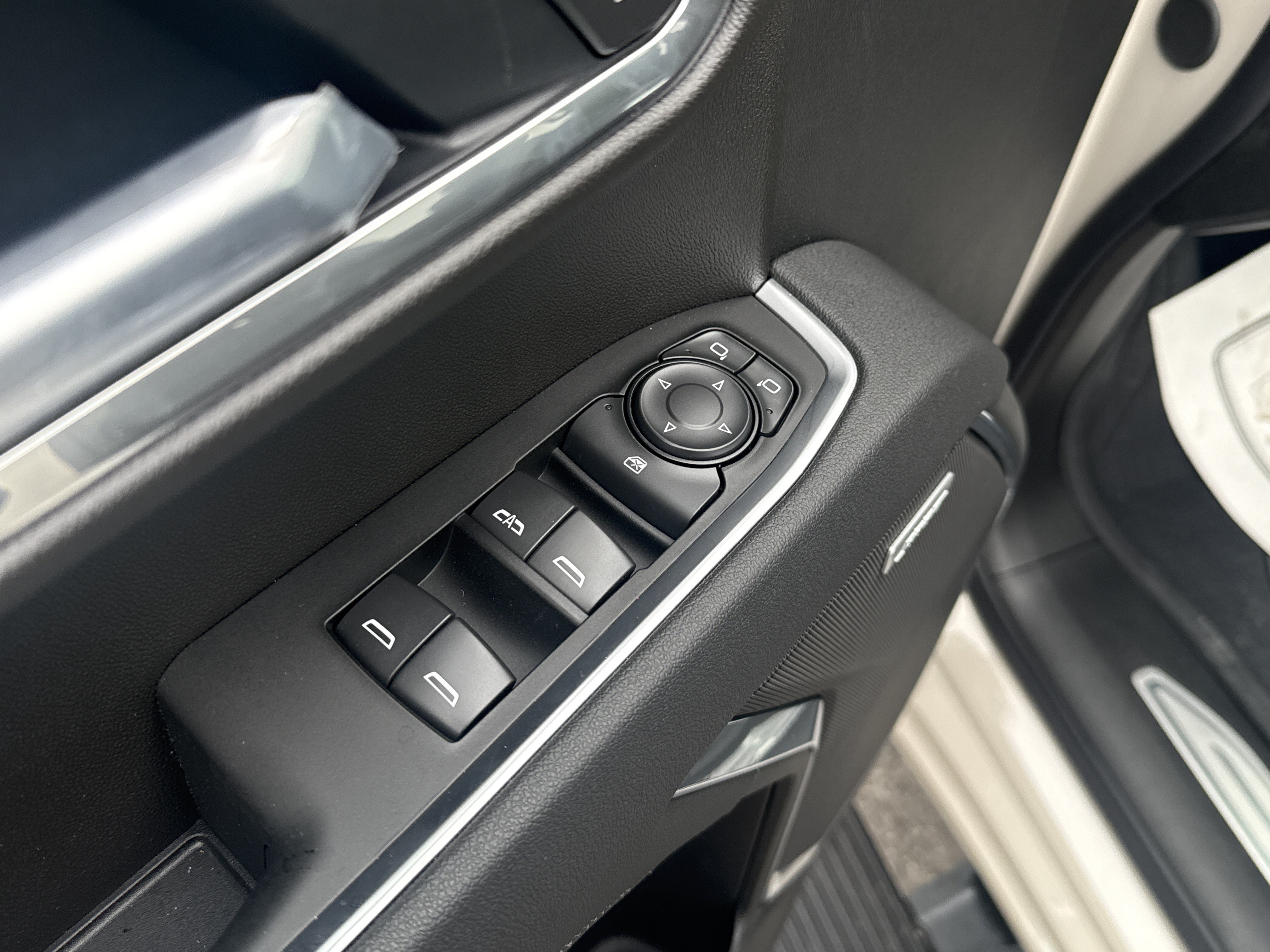 New 2026 Chevrolet Silverado 1500 RST w/ RST All Star Premium Package AWD/4WD image 16
