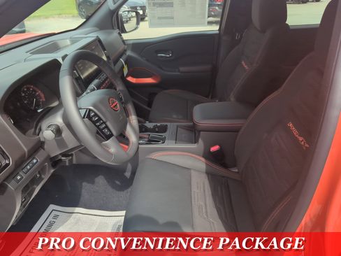 New 2025 Nissan Frontier PRO-4X w/ Pro Convenience Package image 11