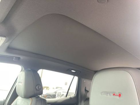 New 2026 GMC Terrain AT4 w/ Convenience Package III AWD/4WD image 22