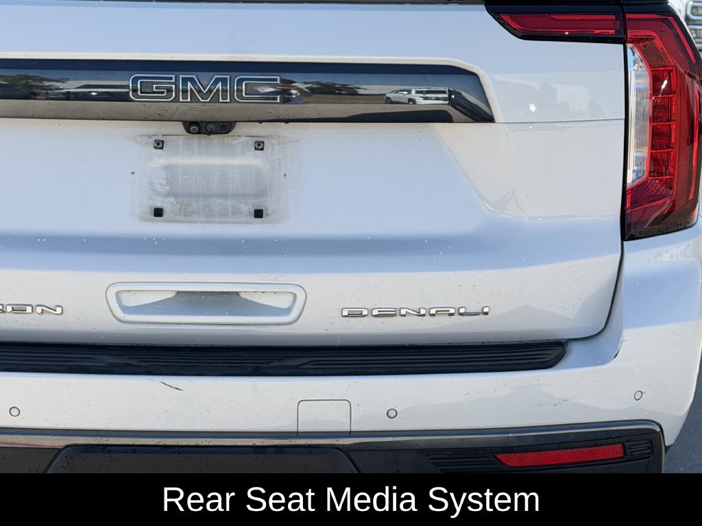Used 2023 GMC Yukon XL Denali Ultimate AWD/4WD image 8