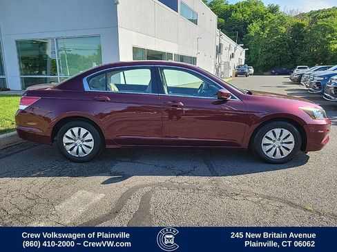 Used 2012 Honda Accord LX image 32