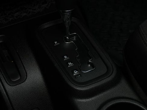 Used 2013 Jeep Wrangler Unlimited Sport w/ Connectivity Group AWD/4WD image 24
