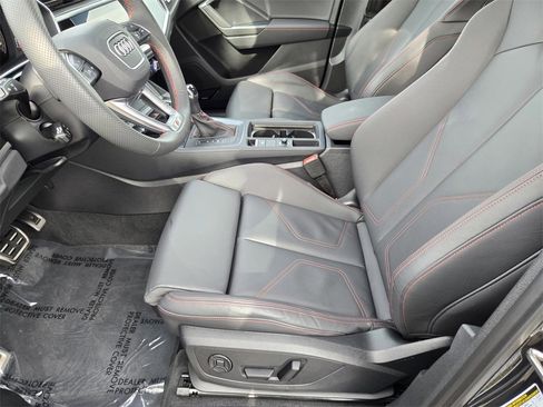 Used 2025 Audi Q3 2.0T Premium Plus w/ Premium Plus Package image 25