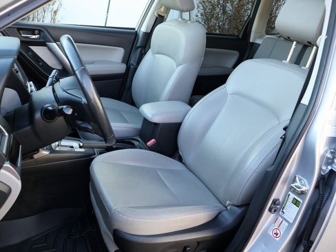 Used 2018 Subaru Forester 2.5i Limited image 31