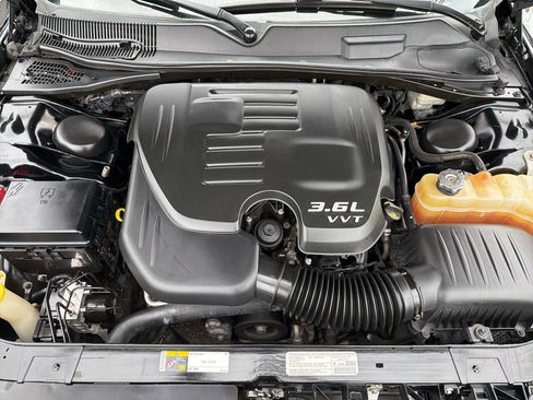 Used 2013 Dodge Challenger SXT w/ Sound Group image 11