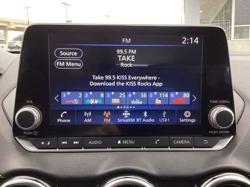 Used 2024 Nissan Sentra SV w/ Lighting Package image 20