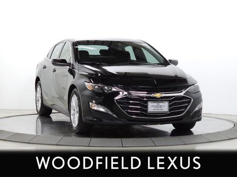 Used 2024 Chevrolet Malibu LT FWD image 1