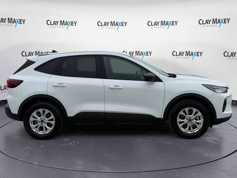 Used 2025 Ford Escape Active AWD/4WD image 6
