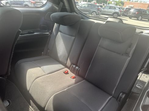 Used 2020 Nissan Pathfinder S AWD/4WD image 21