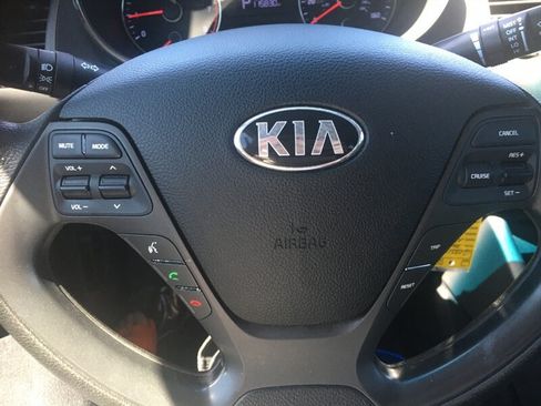 Used 2015 Kia Forte LX w/ Popular Package FWD image 7