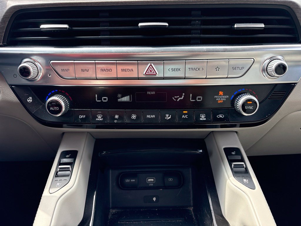 Used 2020 Kia Telluride EX w/ EX Premium Package AWD/4WD image 28
