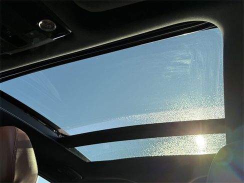 Used 2024 Kia K5 GT image 10