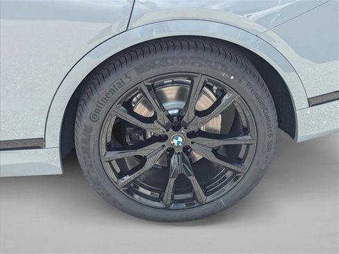 New 2026 BMW X7 xDrive40i image 9
