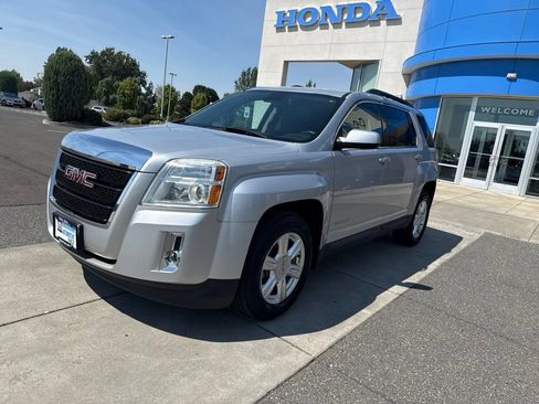 Used 2015 GMC Terrain SLE AWD/4WD image 13