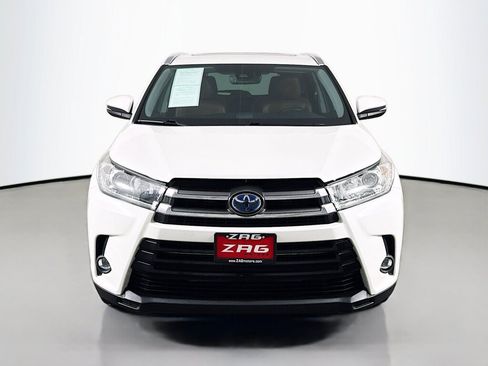 Used 2019 Toyota Highlander Limited AWD/4WD image 8