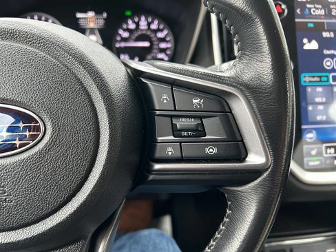 Used 2023 Subaru Ascent Premium image 27