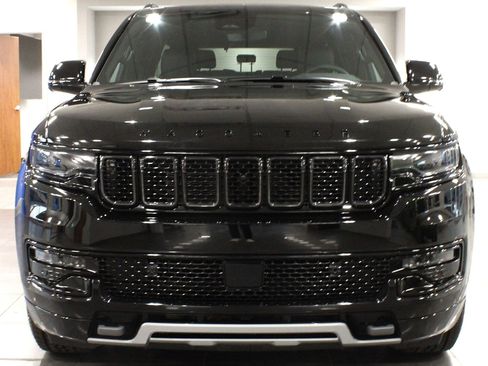 New 2025 Jeep Wagoneer Series II image 2