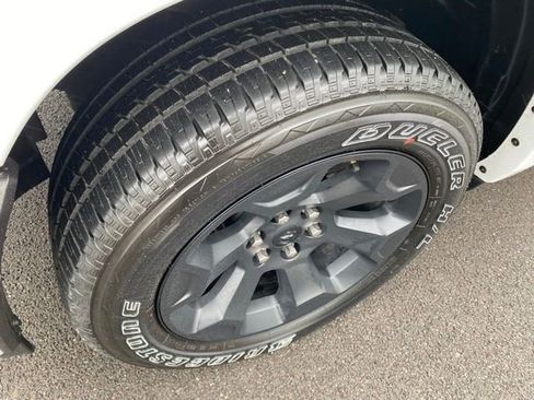 Used 2025 RAM 1500 Big Horn AWD/4WD image 19