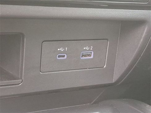 Used 2024 Nissan Titan PRO-4X w/ Off Road Protection Package image 24