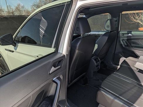 Used 2024 Volkswagen Tiguan SE R-Line image 24