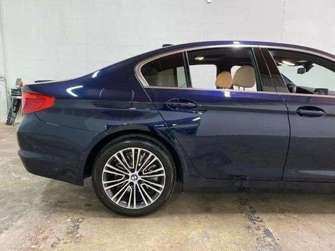 Used 2020 BMW 530i w/ Convenience Package image 95