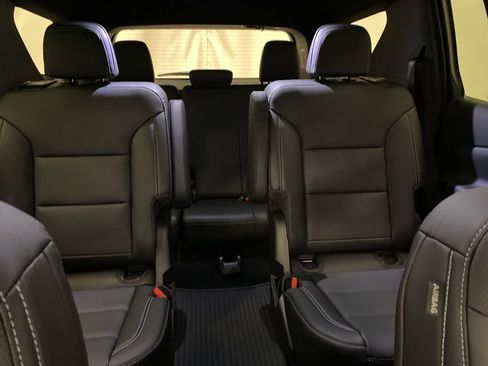 New 2026 Chevrolet Traverse LT w/ LPO, Floor Liner Package image 18